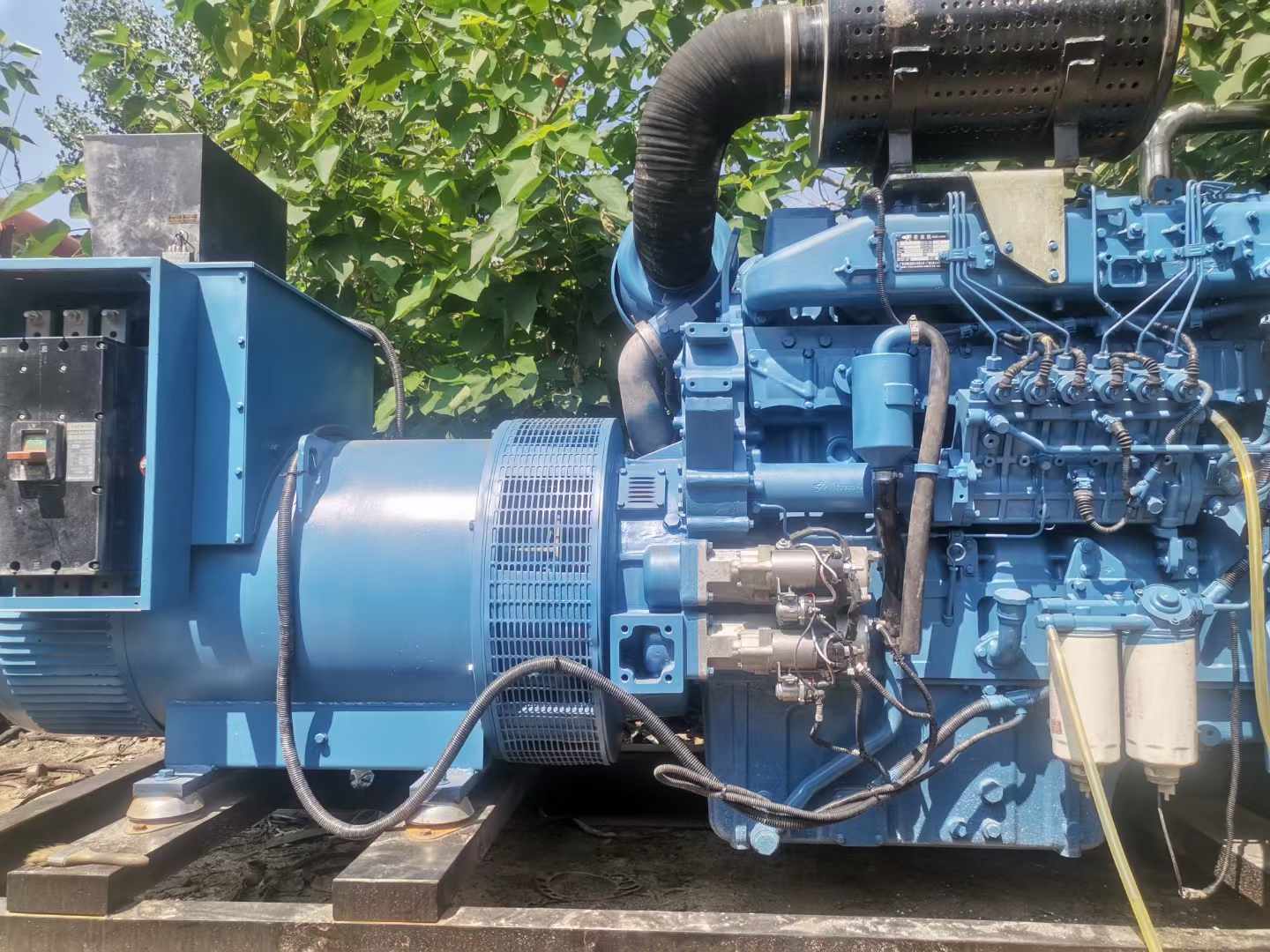 滴道详细说明降低 800kW 柴油发电机输出电流波动的方法