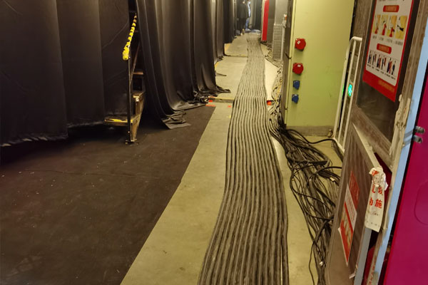 滴道柴油发电机组的输出电压可以调节到哪些范围？