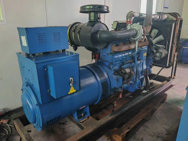 滴道100kW柴油发电机组使用多级机油有哪些优缺点？